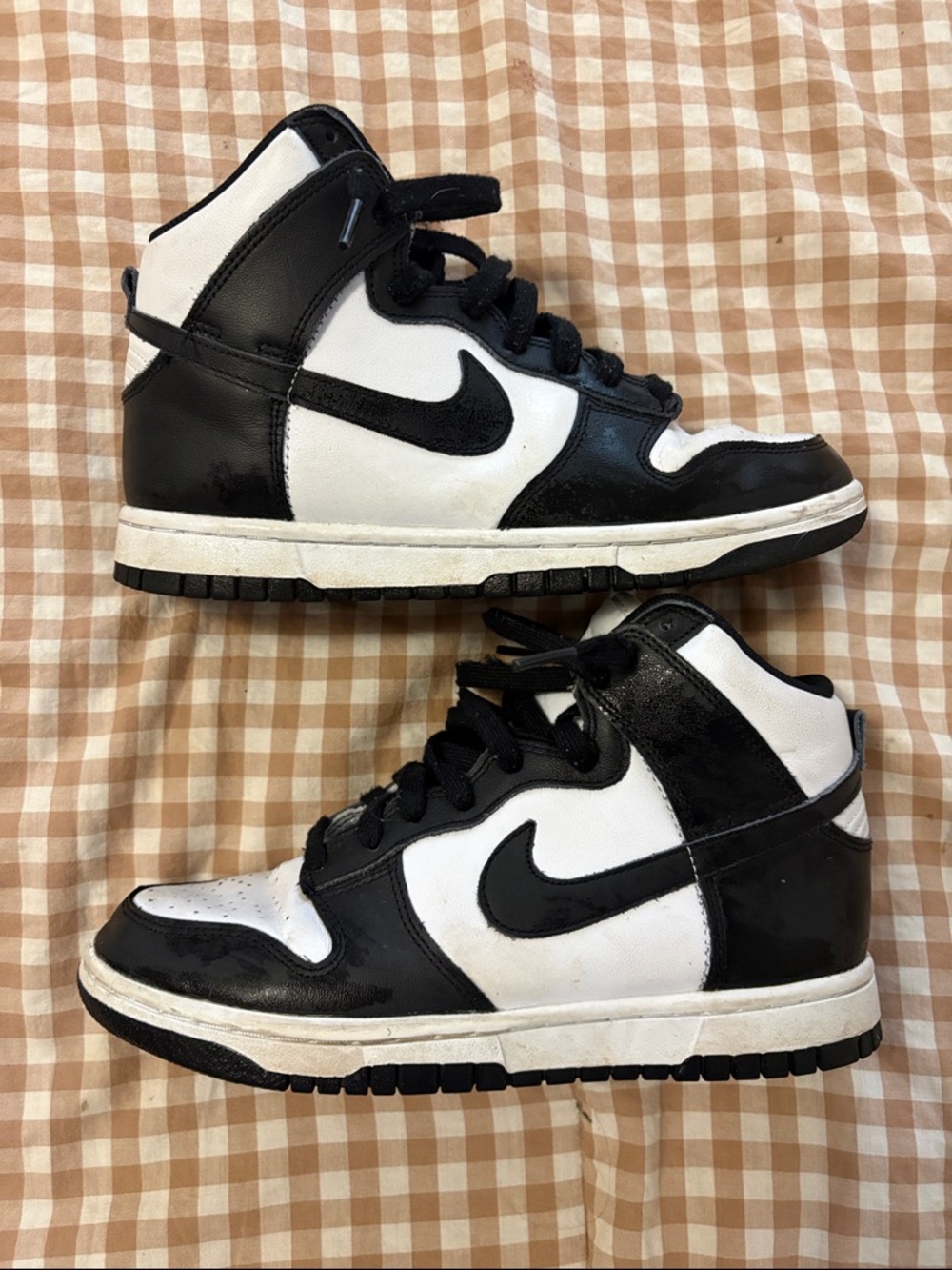Nike Black and White dunks High-Top Sneakers